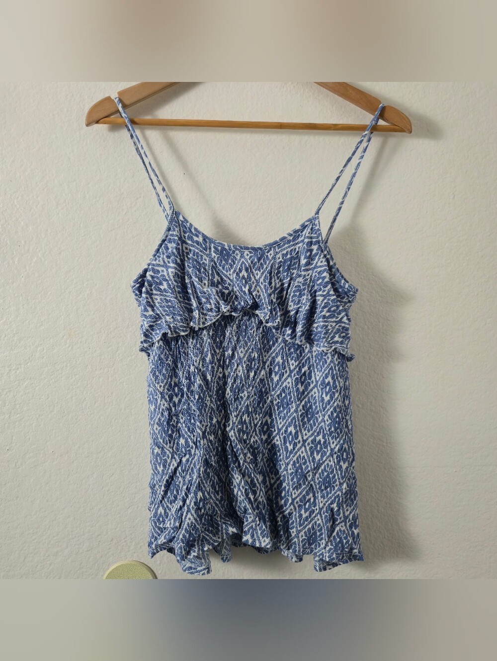 Chris & Carol Blue & White Pattern Camisole